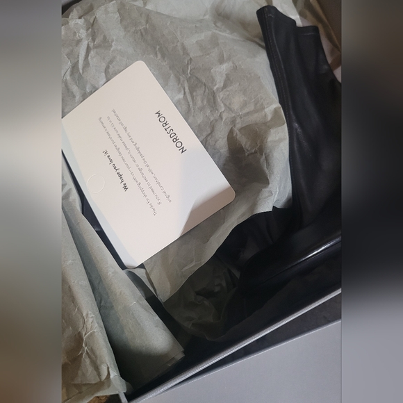 Balenciaga Round-Toe Glove Boots - Picture 7 of 8